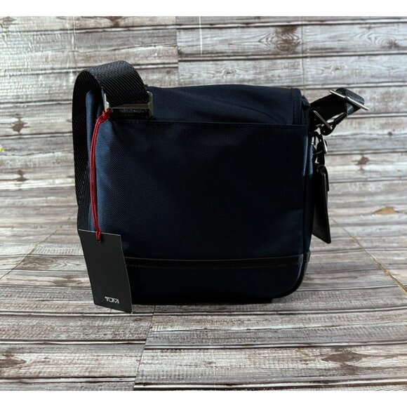 Tumi Fremont KERBY 9.5” Sling Crossbody Bag color NAVY BLUE NWT mspr $295 - Picture 2 of 15
